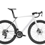 Trek Madone SL 6 AXS Gen 8 2026-2027 (Gloss Crystal White/Matte Deep Smoke)