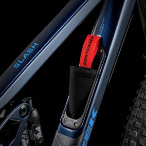 Trek Slash 8 Gen 6 2025-2026 (Marianas Blue)