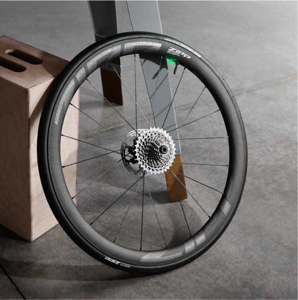 Zipp 303 SW wheelset 8