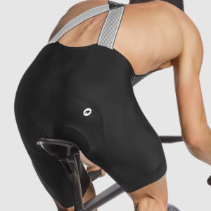 ASSOS Mille GTS Bib Shorts C2 – blackSeries - Image 3