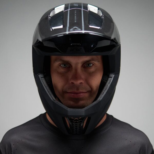 Leatt MTB Gravity 5.0 Helmet (Black)