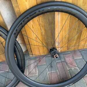 Pre-owned Bontrager Aeolus Elite 35 TLR Disc wheelset with Vittoria Rubino Pro tyres