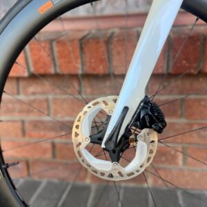 Pre-owned Giant Propel Advanced 1 Medium – 105 front disc brake and Ice Tech rotor