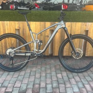 Pre-owned Trek Fuel EX 8 XT Gen 6 XL in Satin Mercury, side view