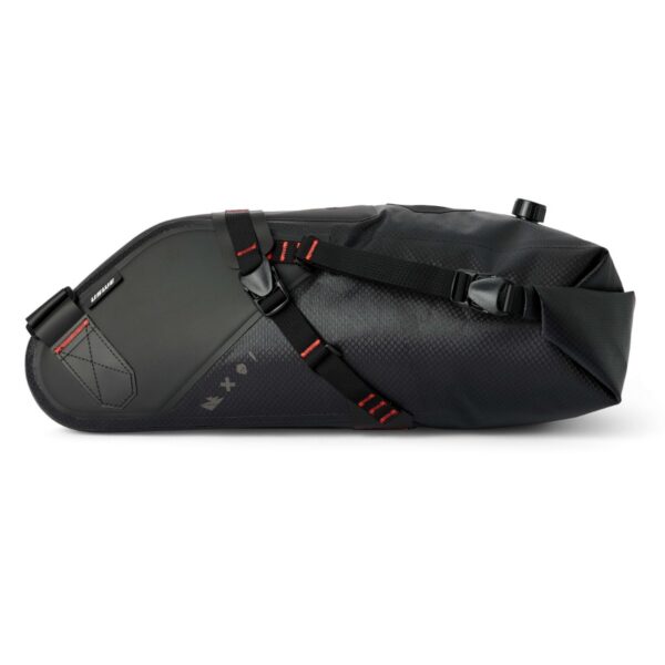 uswe-roll-top-saddle-bag-black-200065001_004_1.jpg